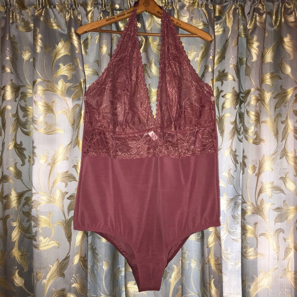 Plus Halter Teddy Size 22/24